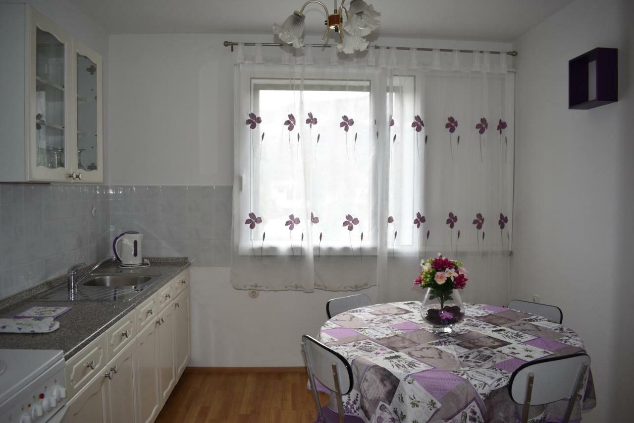 Apartments Lavandula Baska Exterior photo